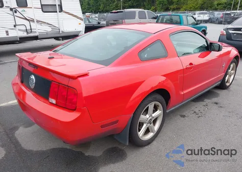2008 Ford Mustang V6 Deluxe/V6 Premium из США, поврежденный, VIN 1ZVHT80N385197827